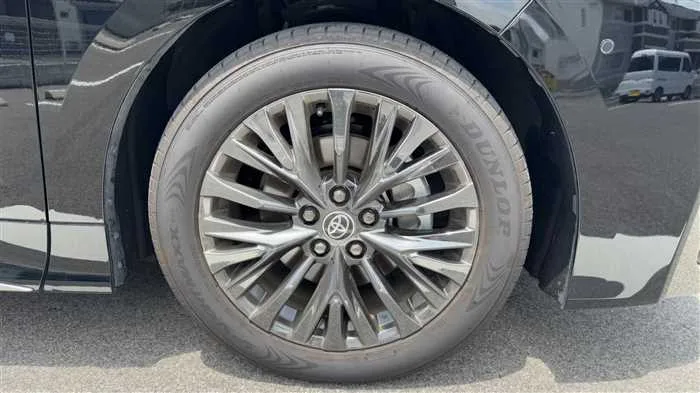Toyota Vellfire Z 2024 — миниатюра 5