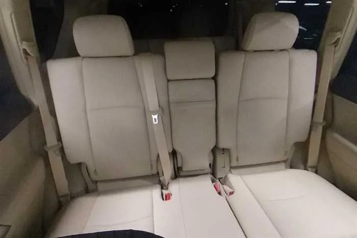 Toyota Land Cruiser Prado TX-L SUNROOF 7-SEATS 2023 — миниатюра 3