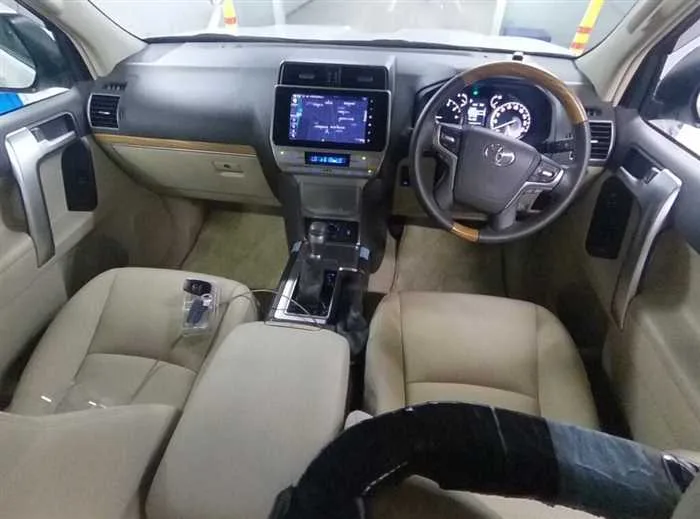 Toyota Land Cruiser Prado TX-L SUNROOF 7-SEATS 2023 — миниатюра 5