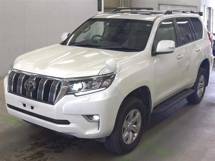 Toyota Land Cruiser Prado TX SUNROOF 7-SEATS 2023 — миниатюра 2