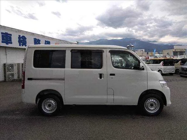 Toyota Townace Van GL 4WD 2024 — миниатюра 5