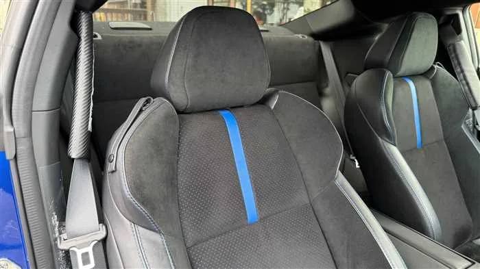 Subaru BRZ S 10th Anniversary Limited 2023 — миниатюра 5