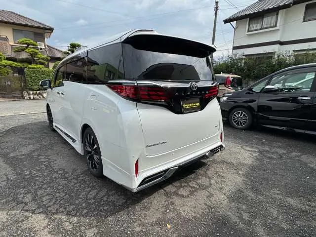 Toyota Alphard G 2024 — миниатюра 3