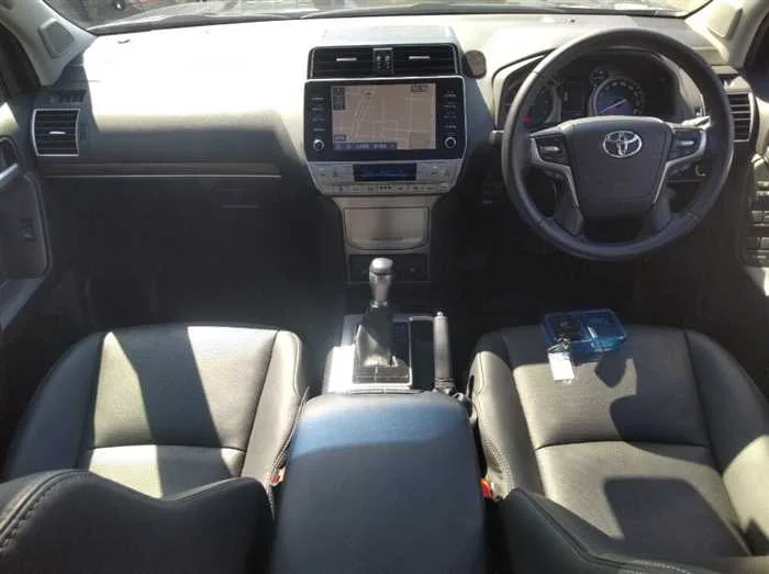 Toyota Land Cruiser Prado TX-L SUNROOF 7-SEATS 2023 — миниатюра 5