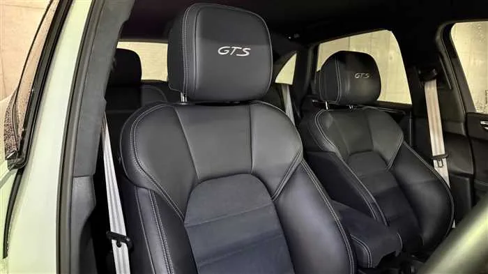 Porsche Macan GTS 2023 — миниатюра 5