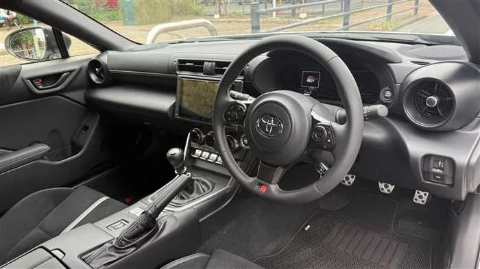 Toyota Toyota Others RZ 2024 — миниатюра 5