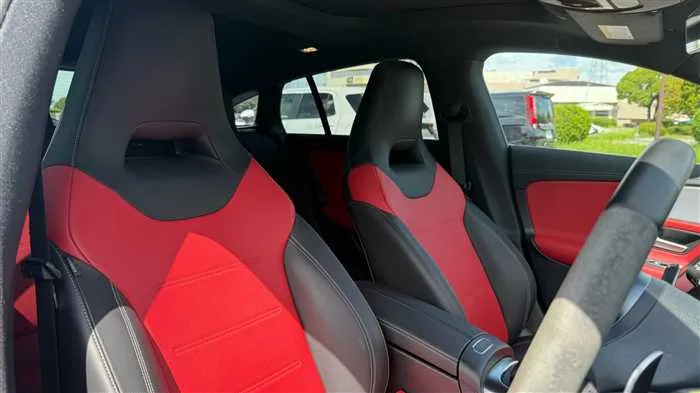Mercedes-Benz Mercedes-Benz Others CLA35 4MATIC 2023 — миниатюра 3