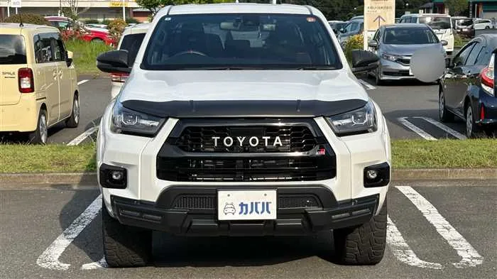Toyota Hilux Z GR 2024 — миниатюра 2