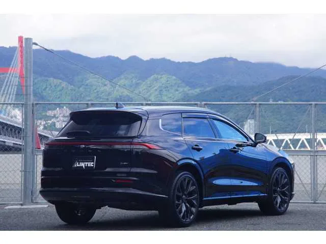 Toyota Crown Estate 2025 — миниатюра 5