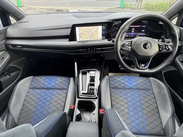 Volkswagen Golf 2022 — миниатюра 4