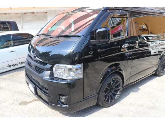 Toyota Hiace Wagon 2023 — миниатюра 3