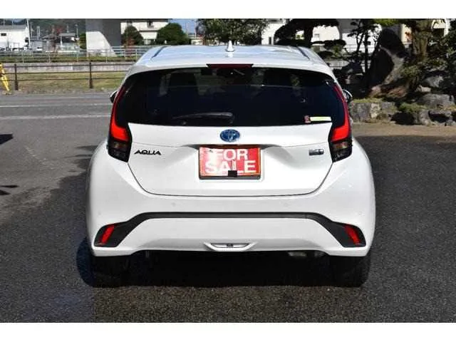 Toyota AQUA 2022 — миниатюра 5