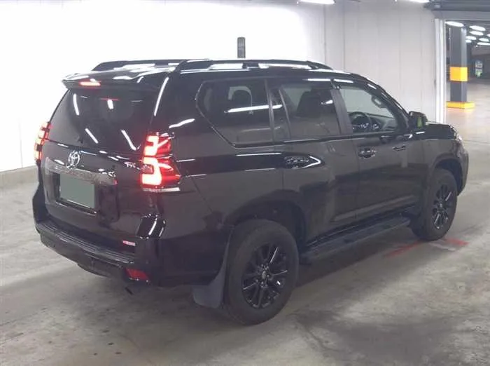 Toyota Land Cruiser Prado TX-L 70TH ANNIVERSARY 7-SEATS 2022 — миниатюра 4