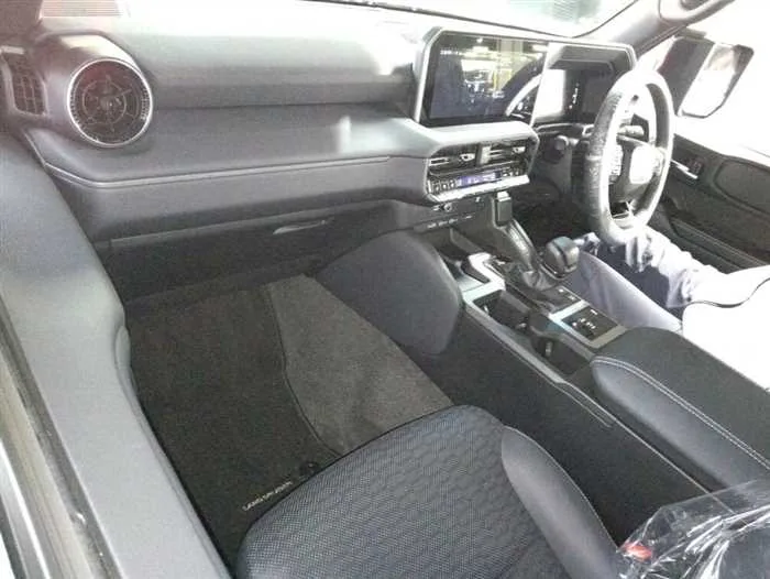 Toyota Land Cruiser 250 VX 2024 — миниатюра 5