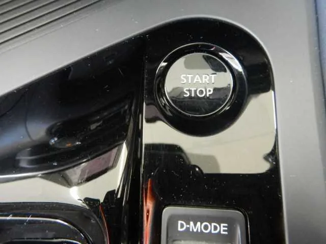 Nissan Note 2022 — миниатюра 3
