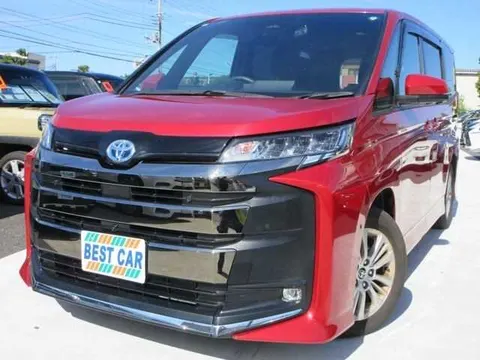 Toyota Noah 2024 buy in Moscow
