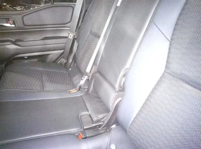 Toyota Land Cruiser 250 VX MODELISTA 7-SEATS 2024 — миниатюра 3