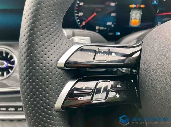 Mercedes-Benz Cls-Class CLS220d Sport Exclusive PKG 2023 — миниатюра 4