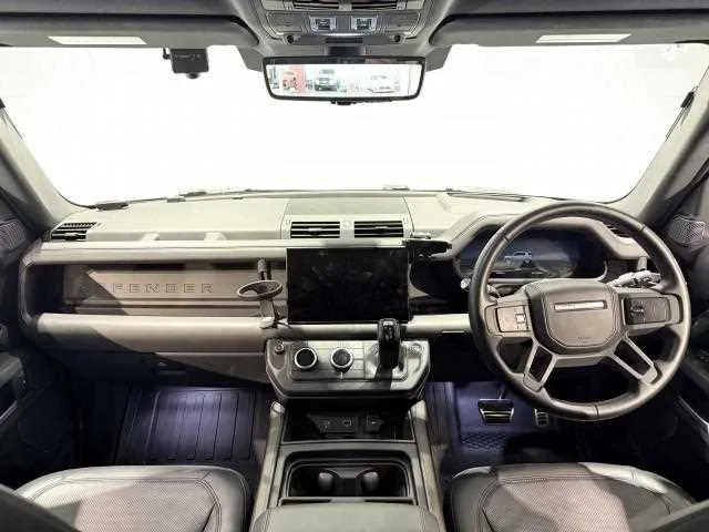 Land Rover Defender 2022 — миниатюра 3
