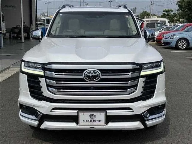 Toyota Land Cruiser 2023 — миниатюра 3