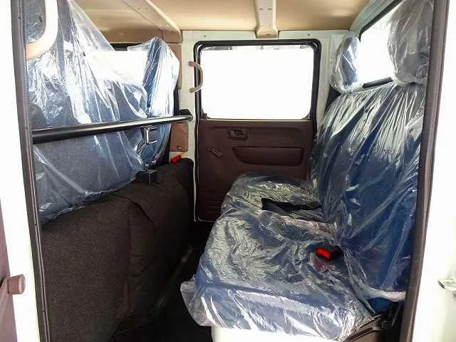 Mitsubishi Canter 2025 — миниатюра 5