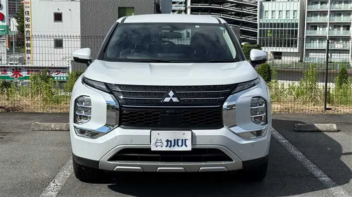 Mitsubishi OUTLANDER PHEV G 2023 — миниатюра 2