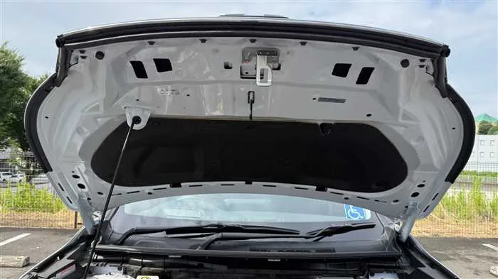 Mitsubishi OUTLANDER PHEV G 2023 — миниатюра 4