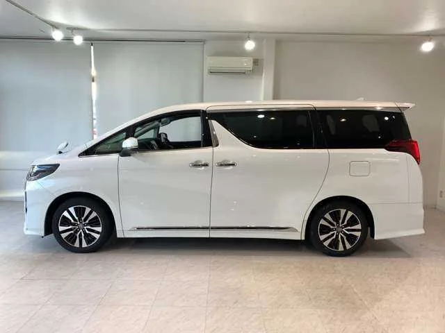 Toyota Alphard G 2023 — миниатюра 2
