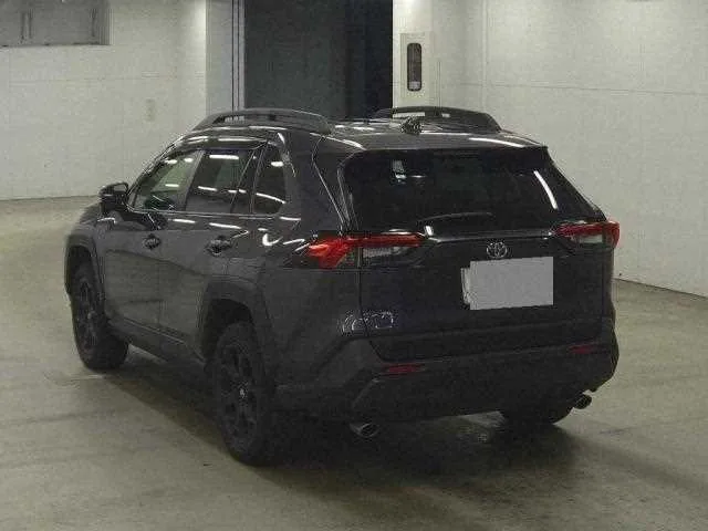 Toyota RAV4 2022 — миниатюра 5