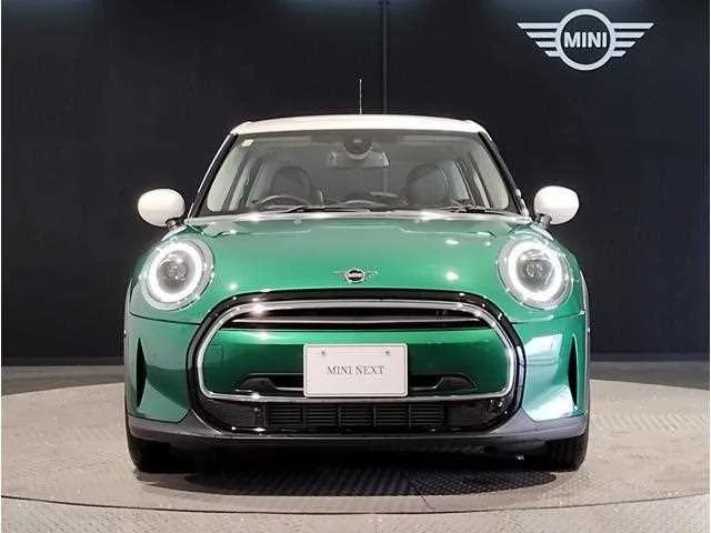 BMW MINI 2023 — миниатюра 4