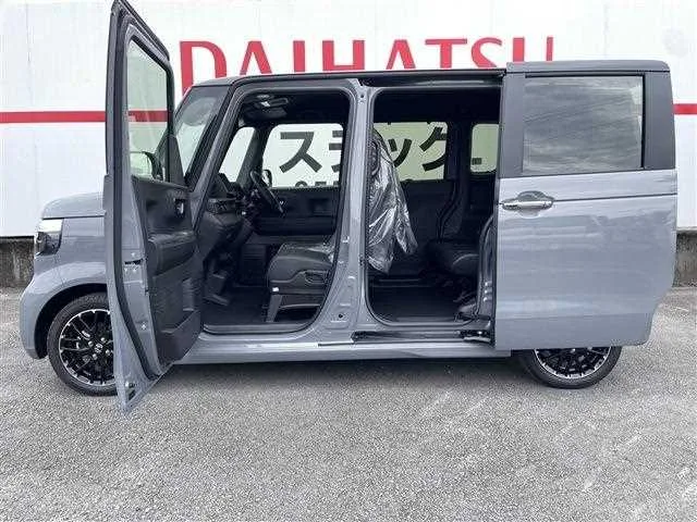 Honda N BOX 2025 — миниатюра 4