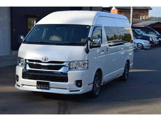 Toyota Hiace Wagon 2022 — миниатюра 2
