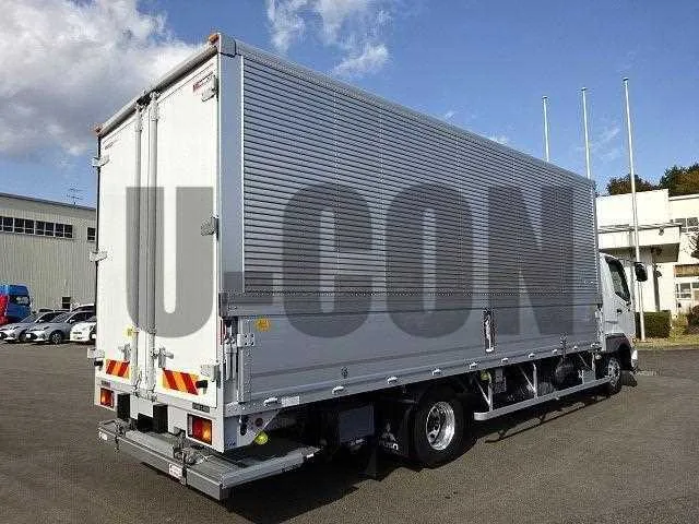 Mitsubishi Fuso Fighter 2024 — миниатюра 3