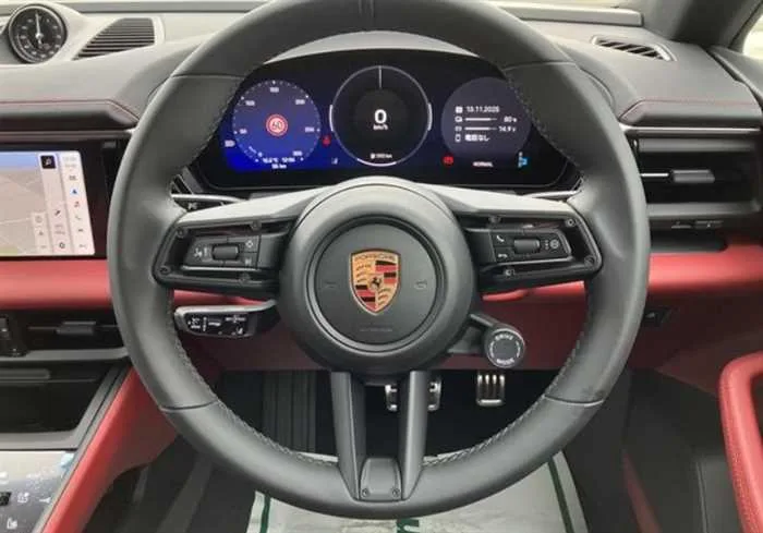 Porsche Macan ELECTRIC 4WD 2025 — миниатюра 5