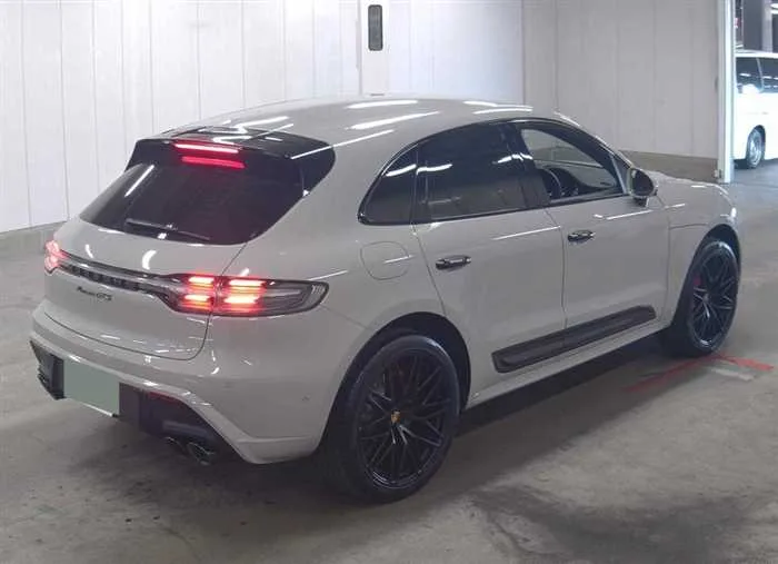Porsche Macan GTS 4WD 2023 — миниатюра 4