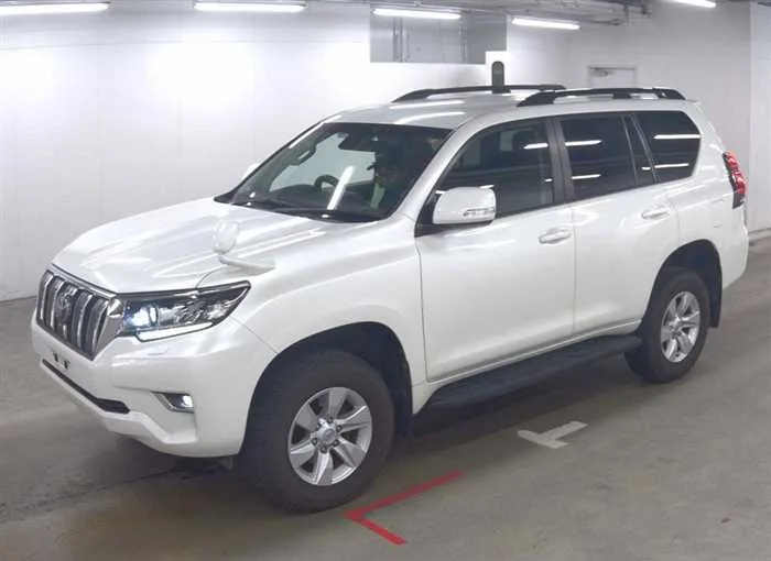 Toyota Land Cruiser Prado TX 7-SEATS 2022 — миниатюра 2