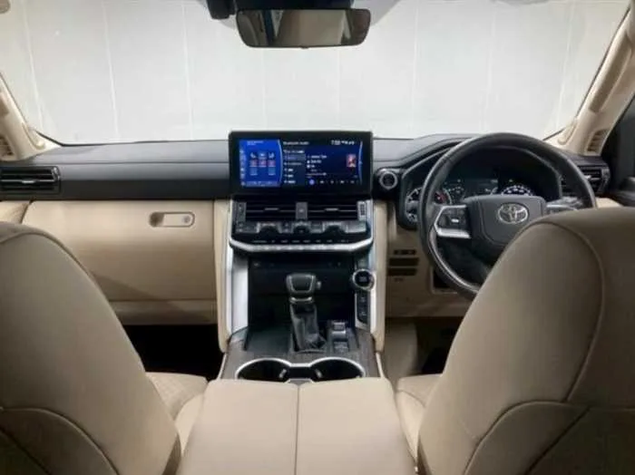 Toyota Land Cruiser ZX *JBL*SUNROOF*7-SEATS 2024 — миниатюра 5