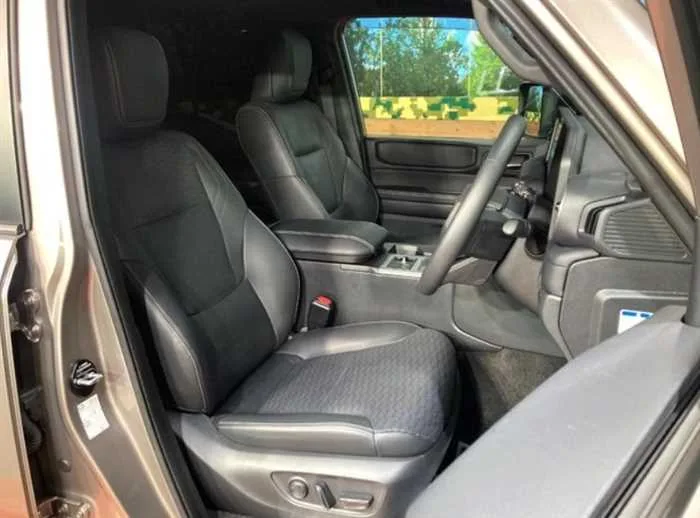 Toyota Land Cruiser 250 VX DIESEL 2024 — миниатюра 4
