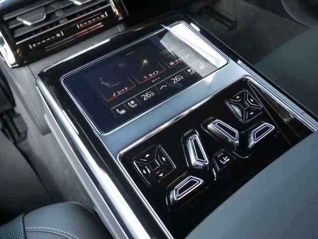 Audi A8 2023 — миниатюра 4