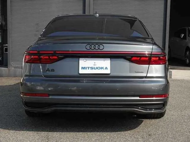 Audi A8 2023 — миниатюра 5
