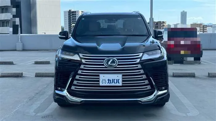 Lexus LX 600 2023 — миниатюра 2