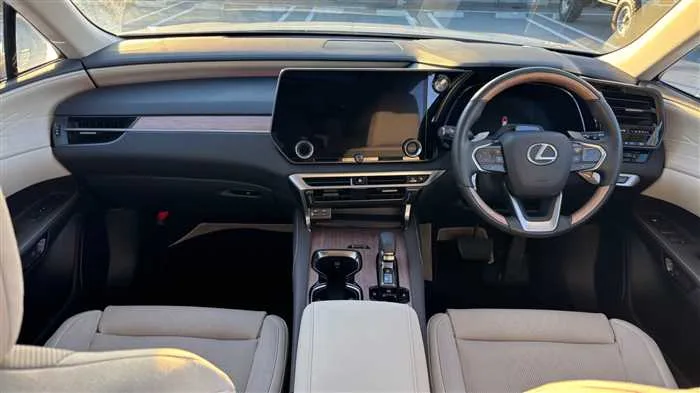 Lexus RX 350 L 2023 — миниатюра 5