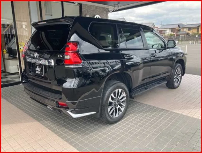 Toyota Land Cruiser Prado TX-L SUNROOF 2022 — миниатюра 3
