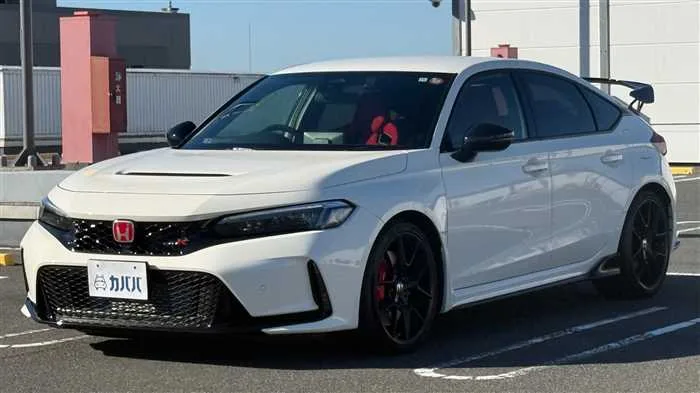 Honda Civic R 2022 — фото 1, купить с доставкой в Москву