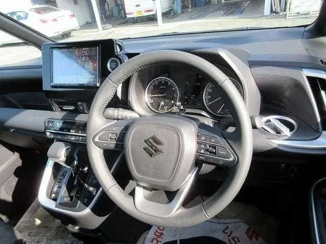 Suzuki Landy 2022 — миниатюра 3