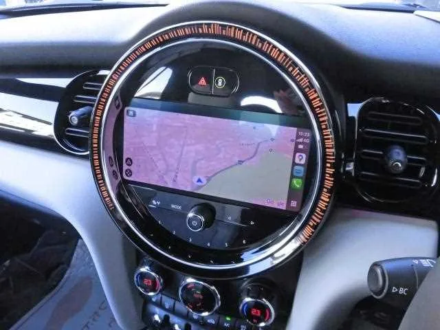 BMW MINI 2022 — миниатюра 5