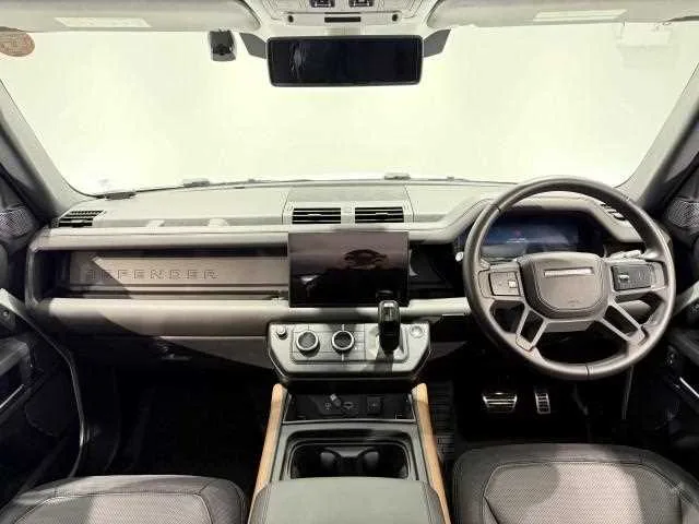 Land Rover Defender 2022 — миниатюра 3