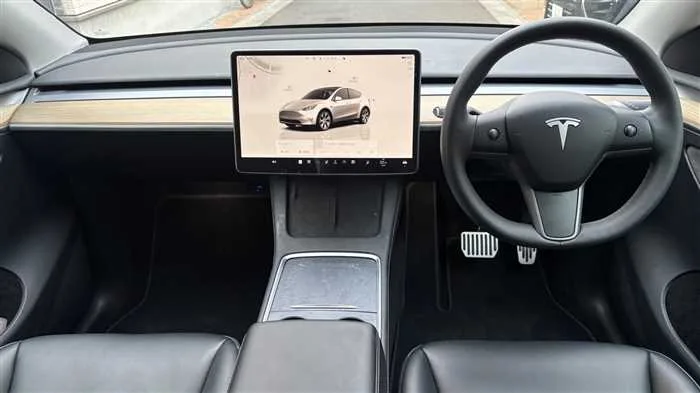 Tesla Motors Others RWD 2023 — миниатюра 5