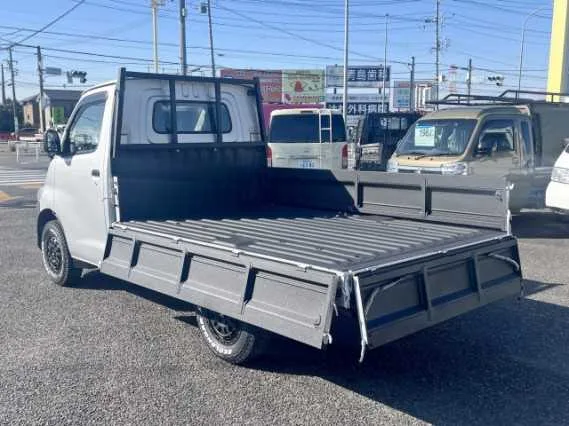 Toyota Townace Truck 2022 — миниатюра 3