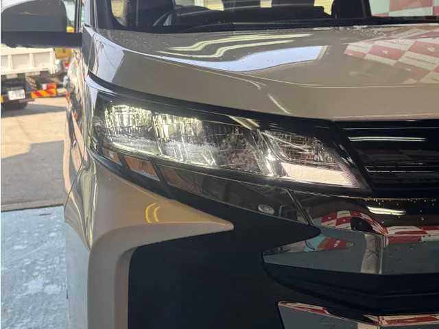 Toyota Noah 2025 — миниатюра 5